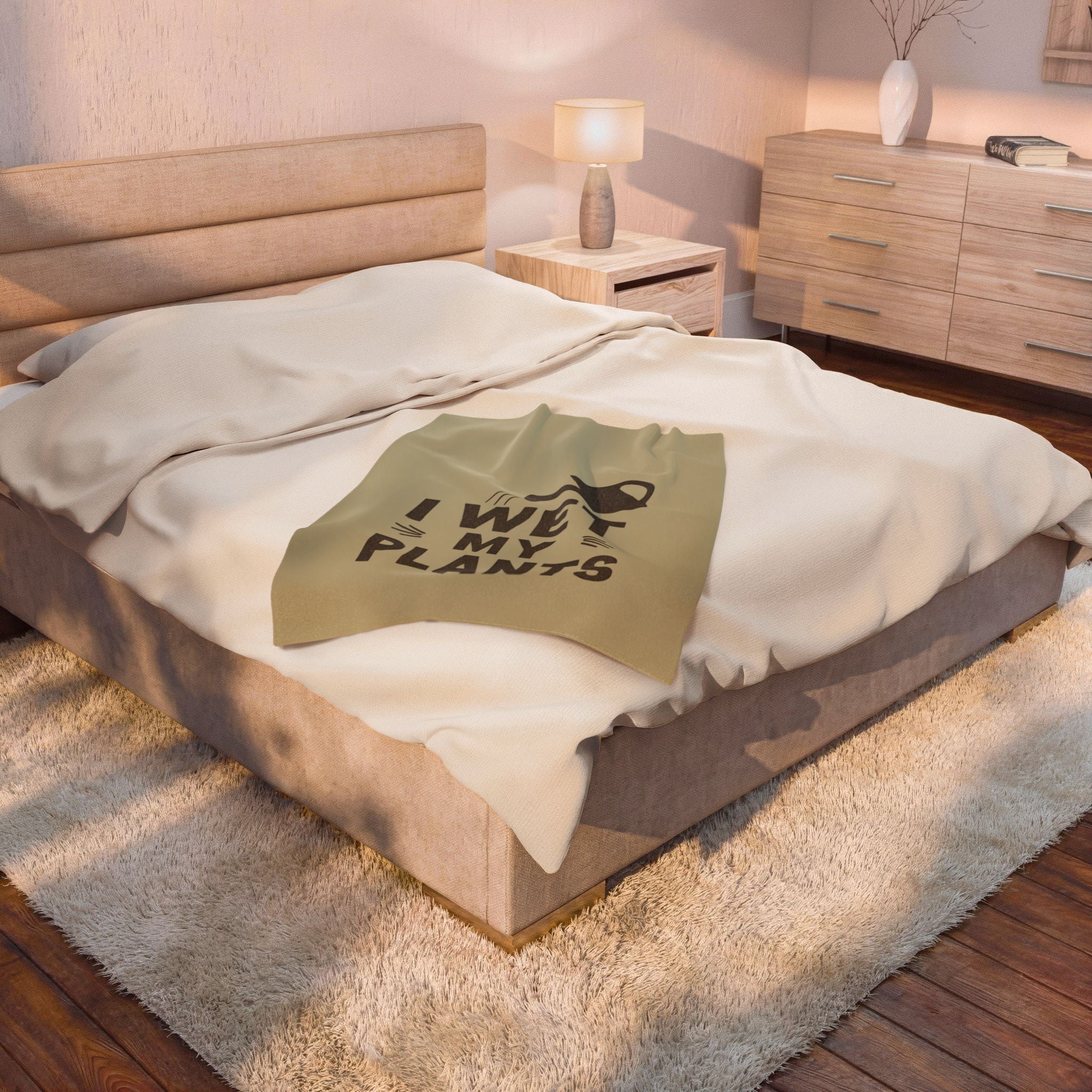 I Wet My Plants Velveteen Plush Blanket – Funny Plant Lover Throw