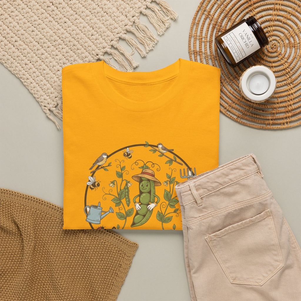 T-Shirt — "Peas Be Kind" Cute Garden Pea Illustration Tee
